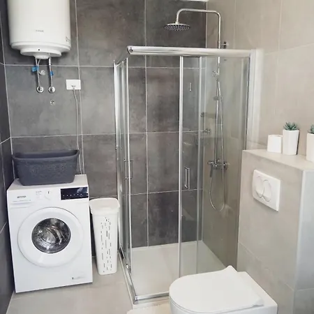 Lina Apartman Zambratija (Istria)