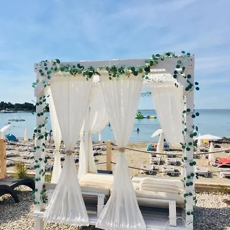 Lina Apartman Zambratija (Istria)