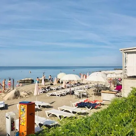 Lina * Zambratija (Istria)
